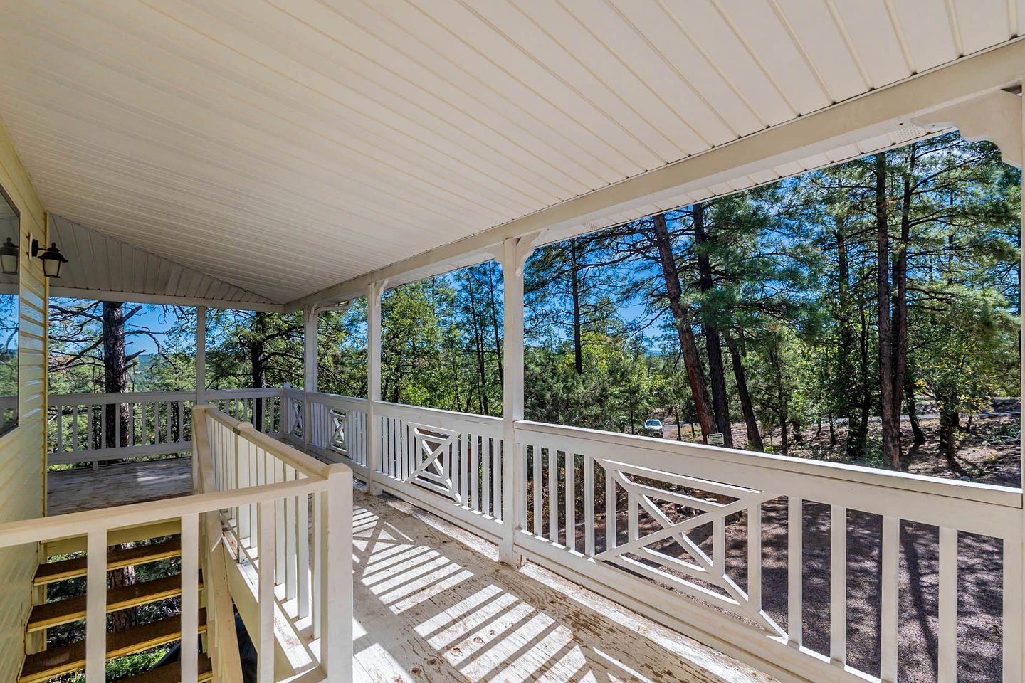 Breathtaking Cottage Secluded in a Privileged Area in Show Low, Arizona