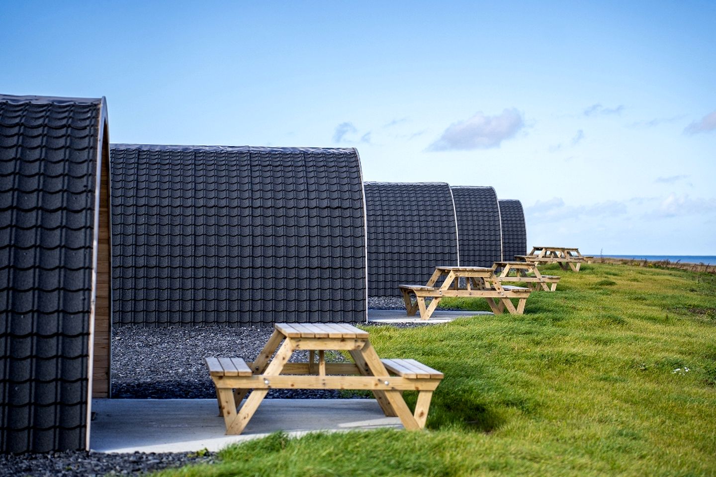 Family-Friendly Pods with Picnic Space Overlooking the Ocean in Ireland