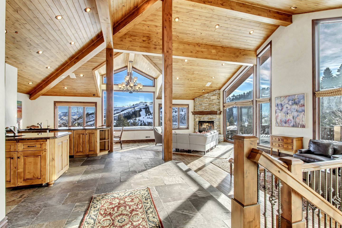 Incredible Luminous Rental Great for Winter Sports in Utah