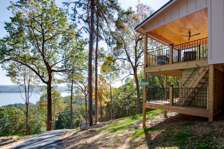 Cabins (United States of America, Scottsboro, Alabama)
