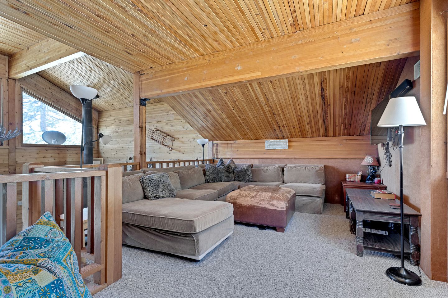 Pet-Friendly Rental in Bear Valley, for Unforgettable Family or Group Glamping in California