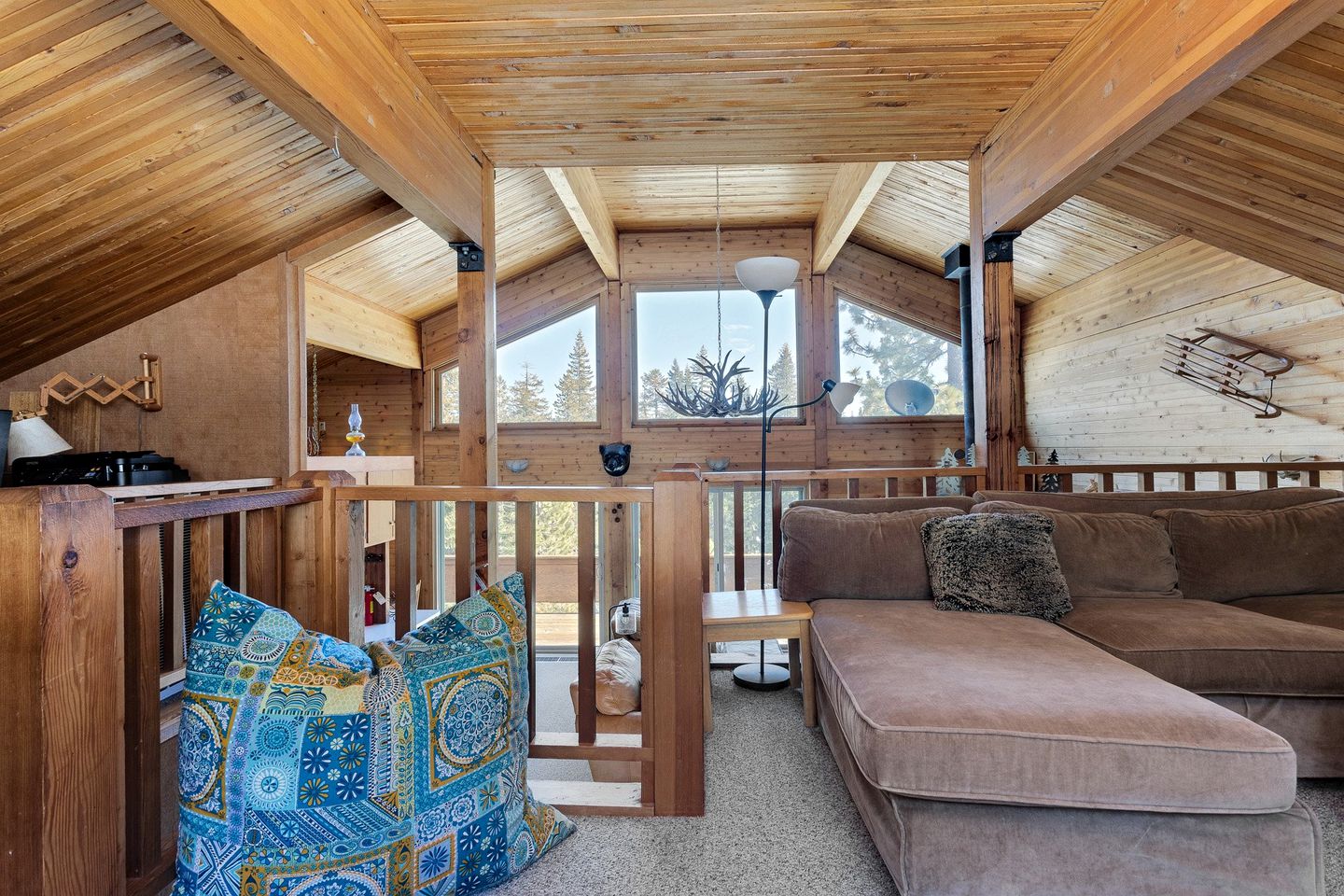 Pet-Friendly Rental in Bear Valley, for Unforgettable Family or Group Glamping in California