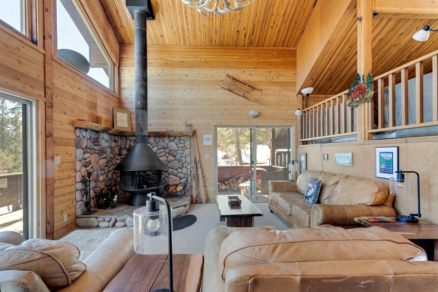 Pet-Friendly Rental in Bear Valley, for Unforgettable Family or Group Glamping in California