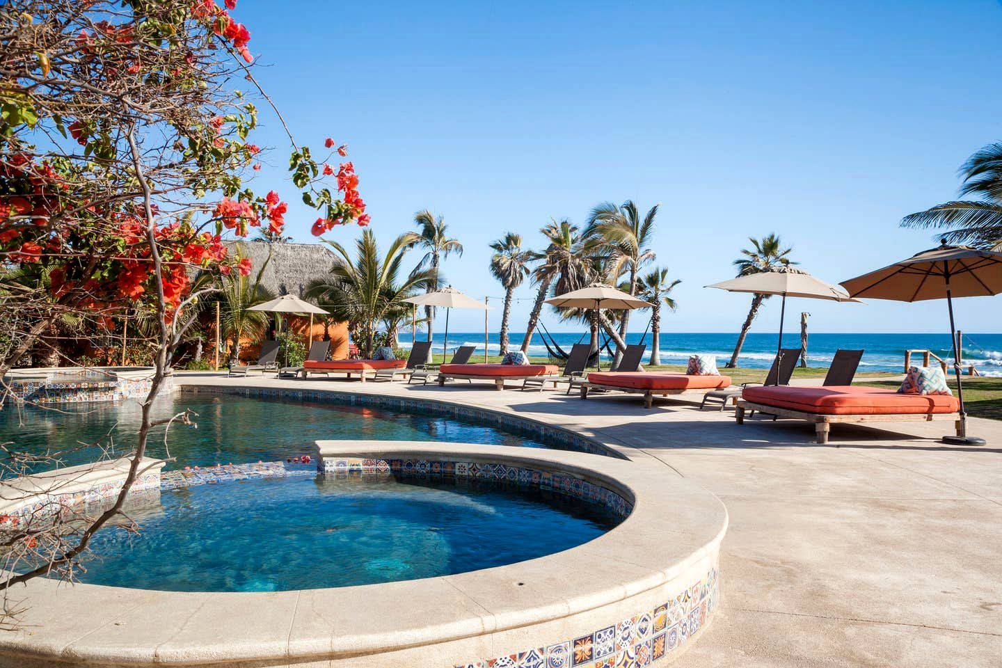 Beach Villa with a Pool El Pescadero, Mexico Glamping Hub
