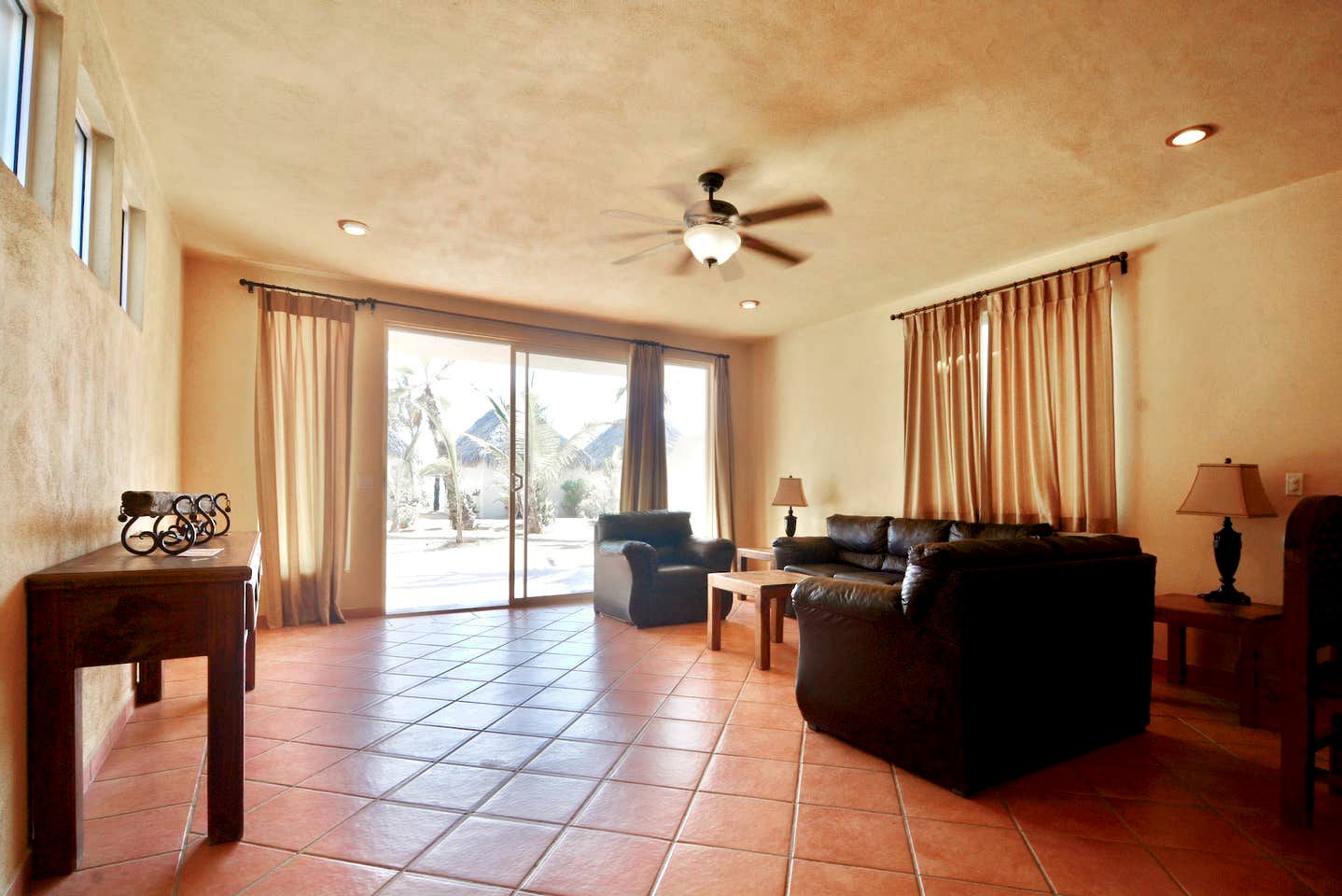 Beach Villa with a Pool El Pescadero, Mexico Glamping Hub