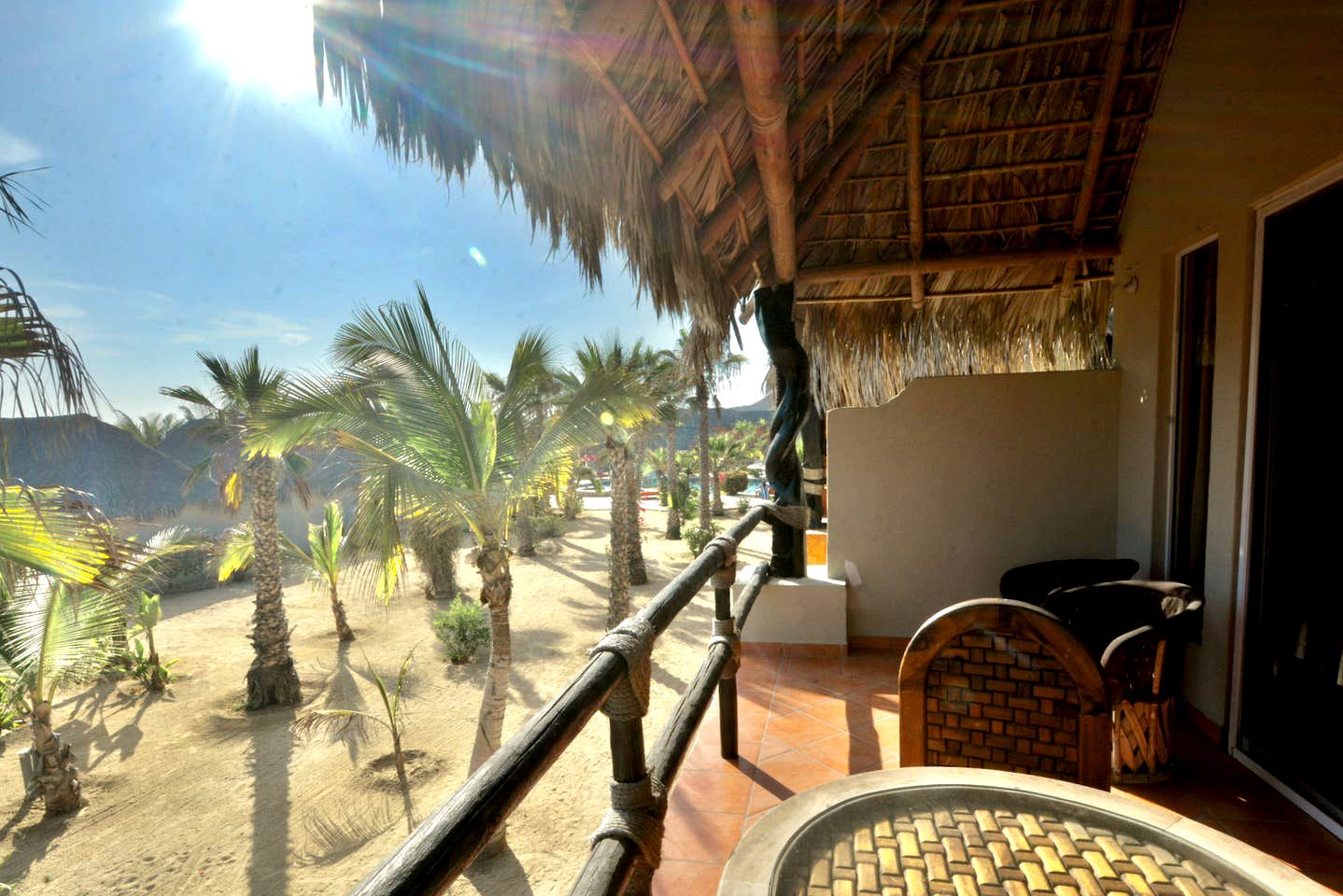 Beach Villa with a Pool El Pescadero, Mexico Glamping Hub