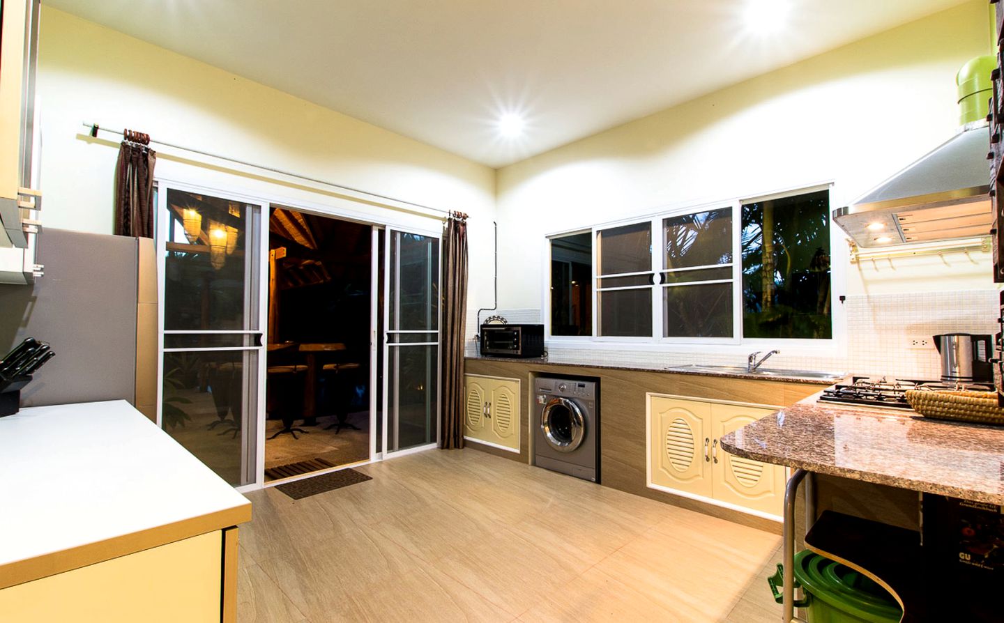 Spacious Villa with Swimming Pool in Rawai, Phuket Island