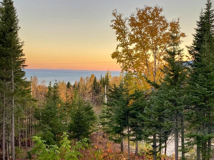 Cottages (Canada, Petite-Rivière-Saint-François, Quebec)
