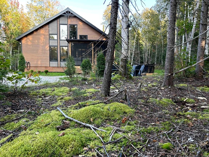 Cabins (Canada, Baie Saint Paul, Quebec)
