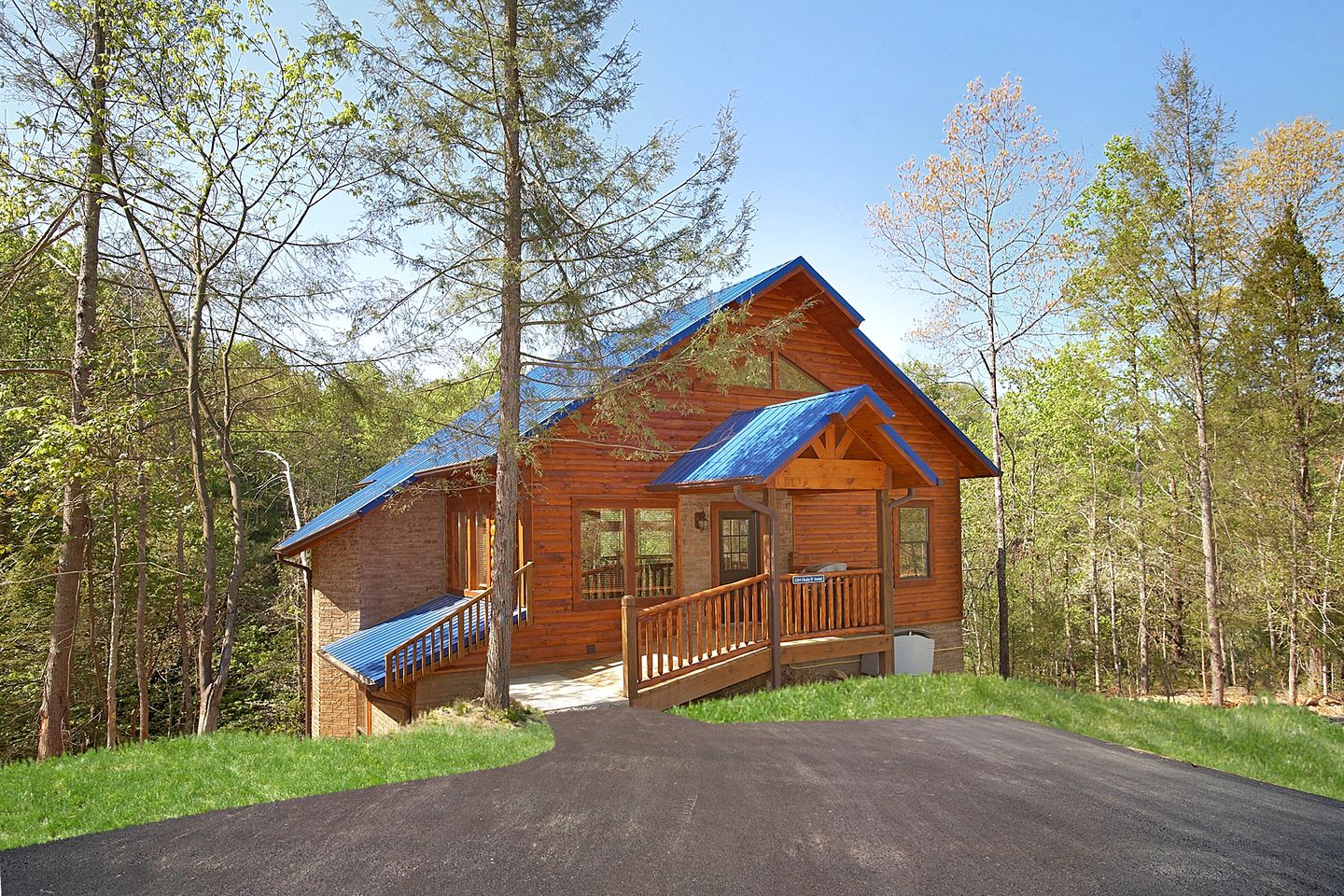 -- (United States, Gatlinburg, Tennessee)