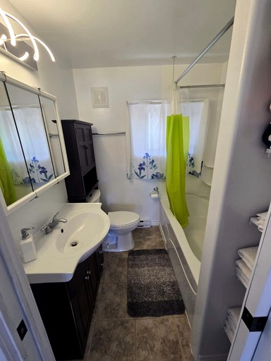 Vacation Rentals (Canada, Lac-Simon, Quebec)