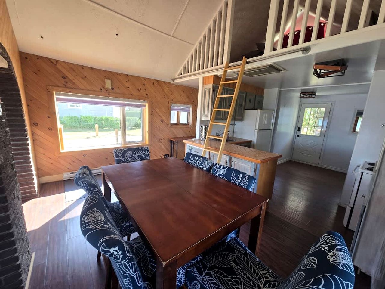Peaceful Waterfront Chalet with Private Dock and Mountain Views near Chénéville, QC