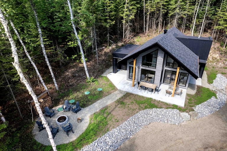 Cottages (Canada, Les Éboulements, Quebec)