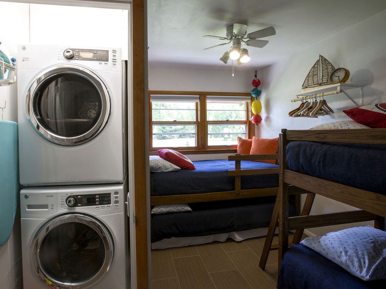 Waterfront Bungalow-Style Cabin with Full Kitchen in Sturgeon Bay, Wisconsin