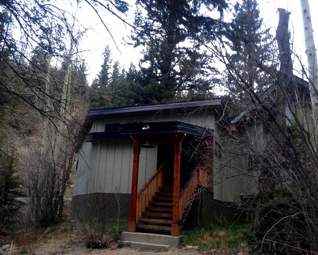 Cabins (Taos Ski Valley, New Mexico, United States)