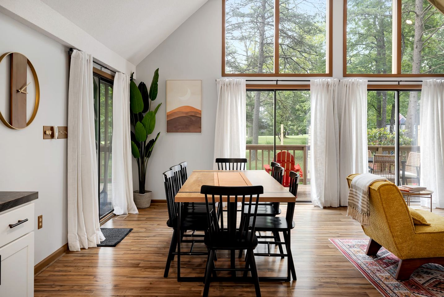 Pet Friendly A-frame with Hot-tub in Hedgesville, West Virginia