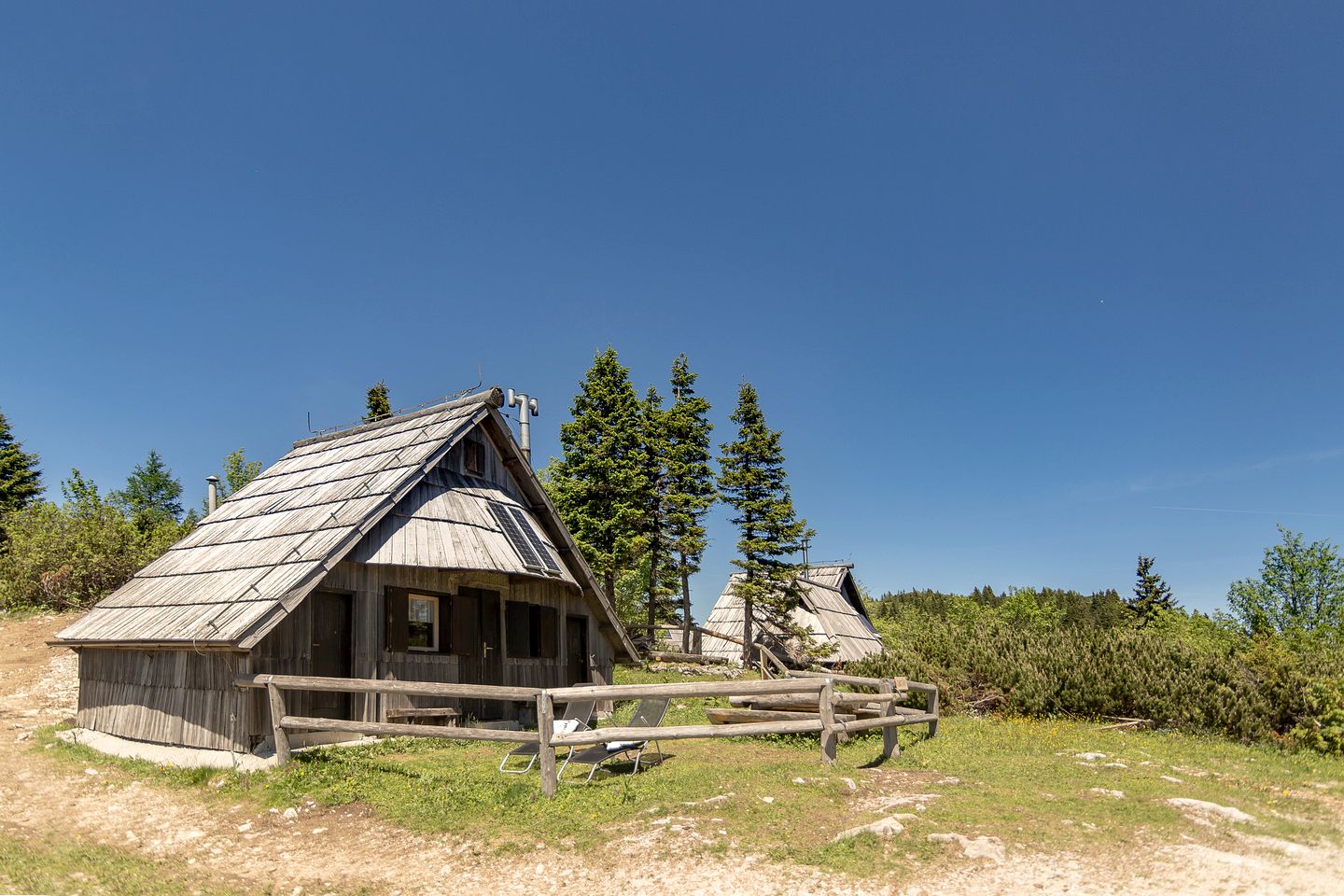 Gorgeous Getaway Cabin with Amazing Mountain Views near Kamnik, Slovenia