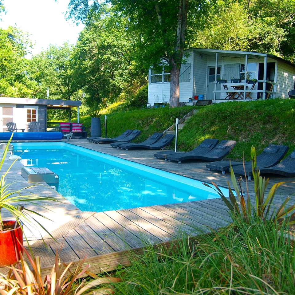 Charming Vacation Rental with a Shared Pool near Biarritz, South-West France