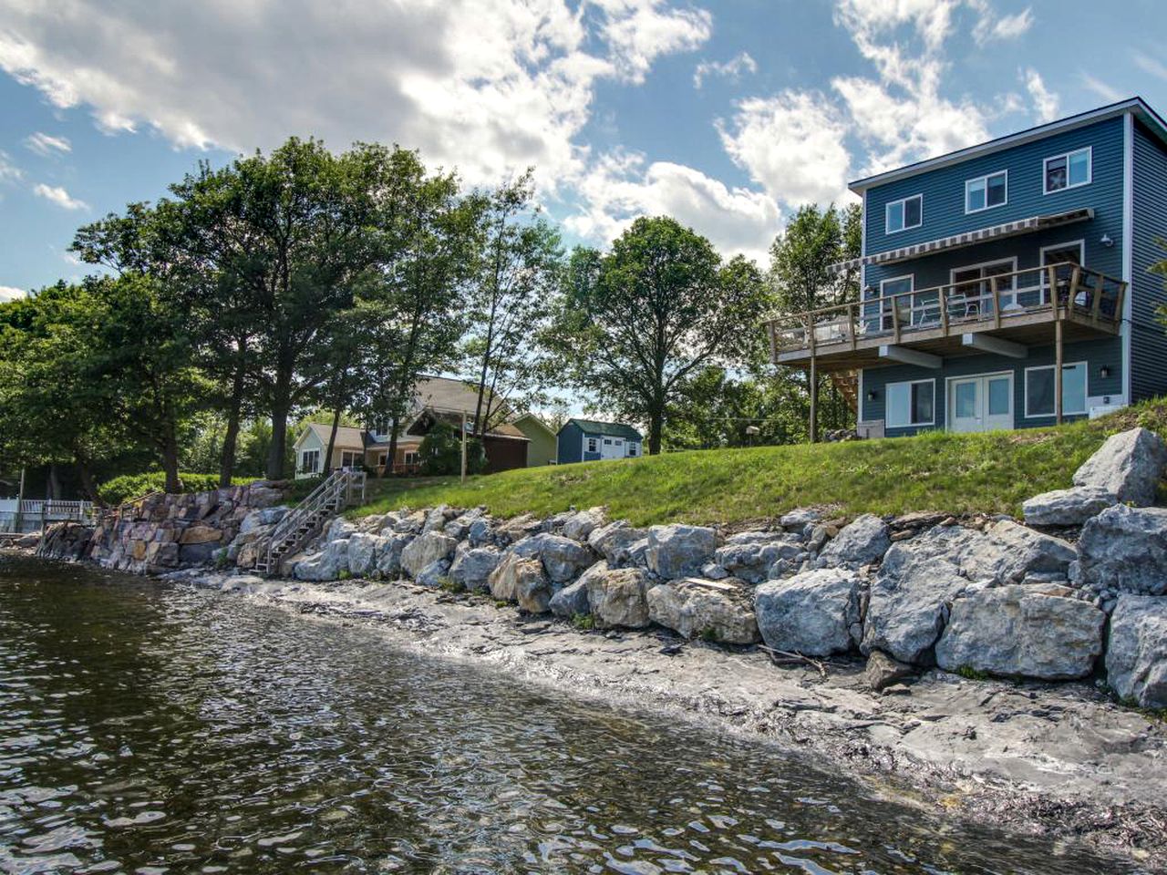 Island Cottage on Lake Champlain, Vermont