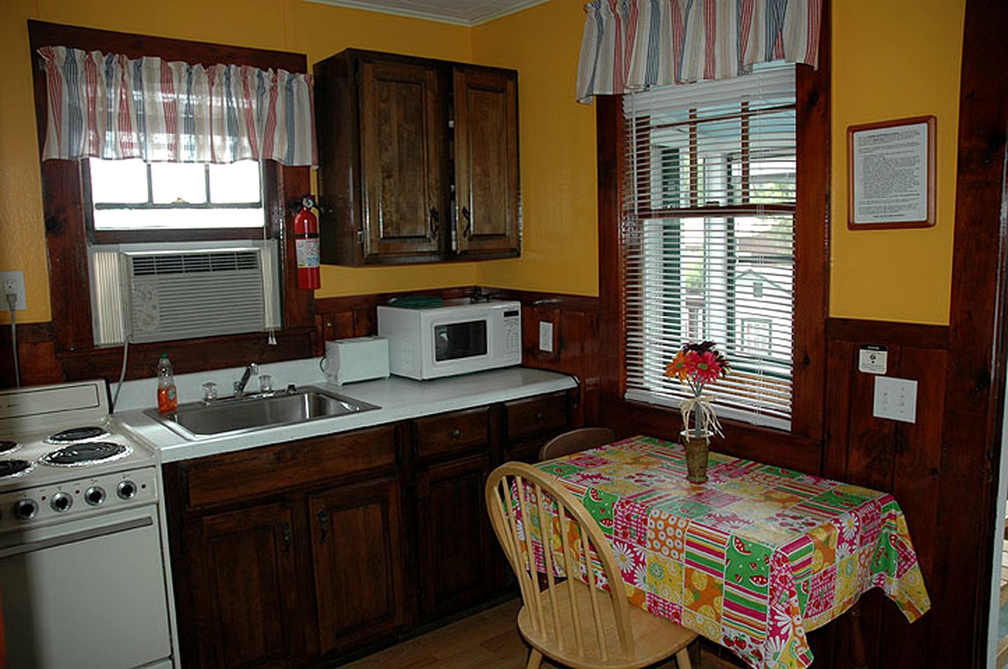 Cozy Four-Person Camping Rental with Channel Views near Portsmouth, New Hampshire