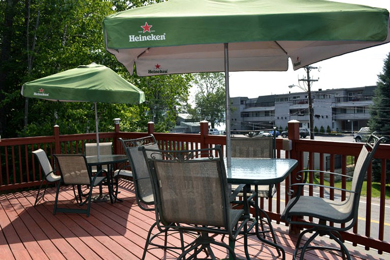 Cabins (Weirs Beach, New Hampshire, United States)