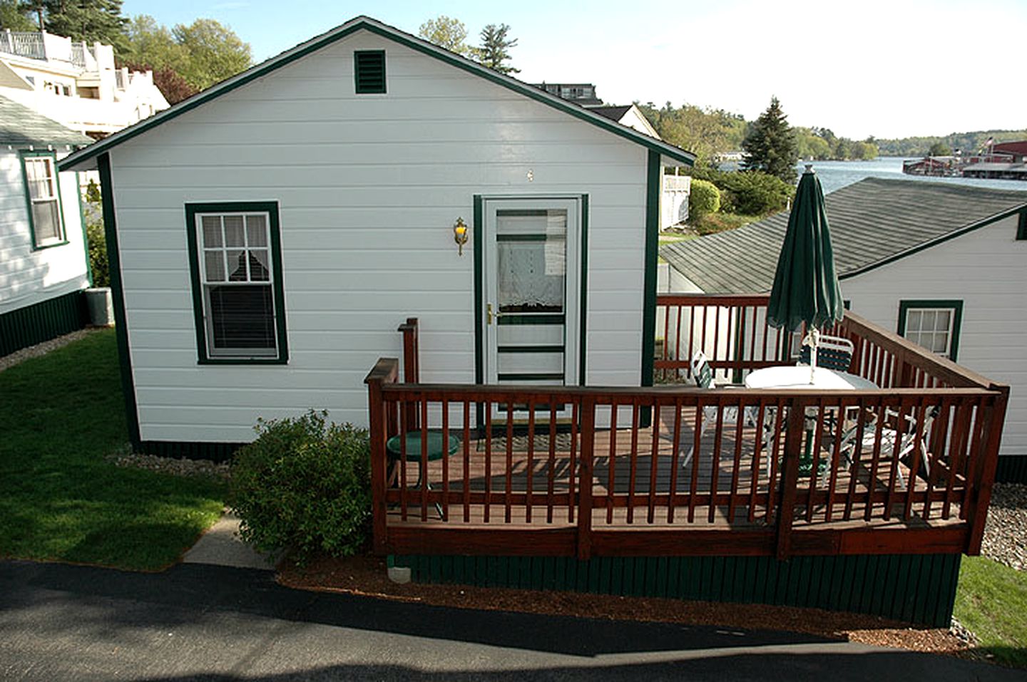 Waterfront Cottage Rental with Private Deck near Meredith Bay, New Hampshire