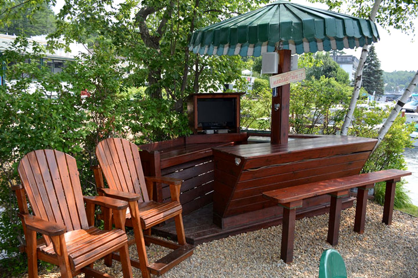 Spacious Cottage Rental Ideal for Group Getaway near Lake Winnipesaukee