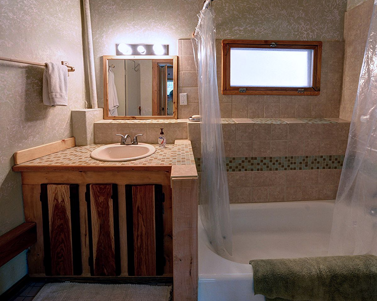 Relaxing Cottage for Couples in Peaceful Forest near Austin, Texas