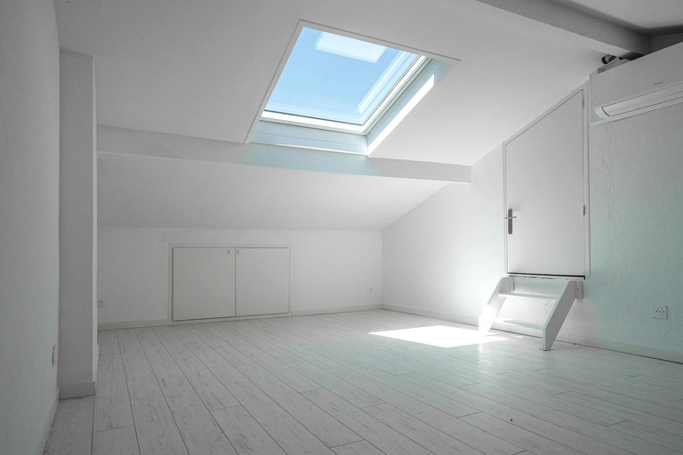 Vacation Rentals (France, Biot, Provence-Alpes-Côte d'Azur)