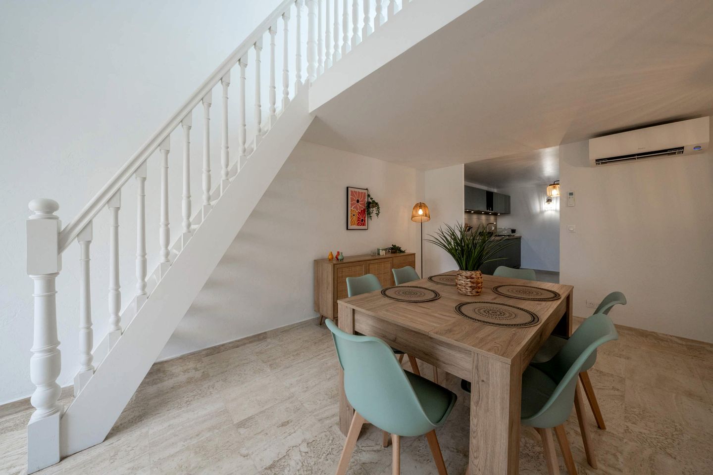 Charming Air-Conditioned House with Garden & Pergola Near Biot, France