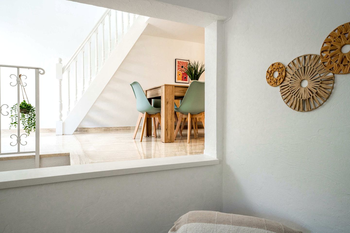 Charming Air-Conditioned House with Garden & Pergola Near Biot, France