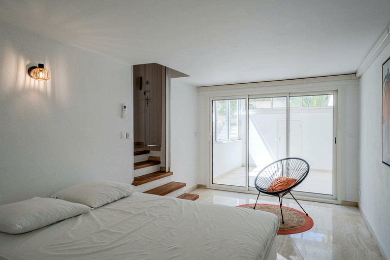 Vacation Rentals (France, Biot, Provence-Alpes-Côte d'Azur)