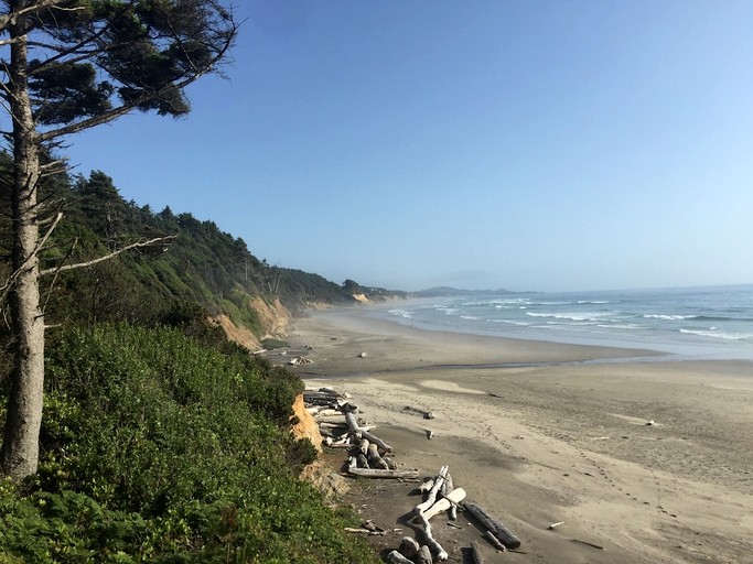 A Frames (United States of America, Otter Rock, Oregon)