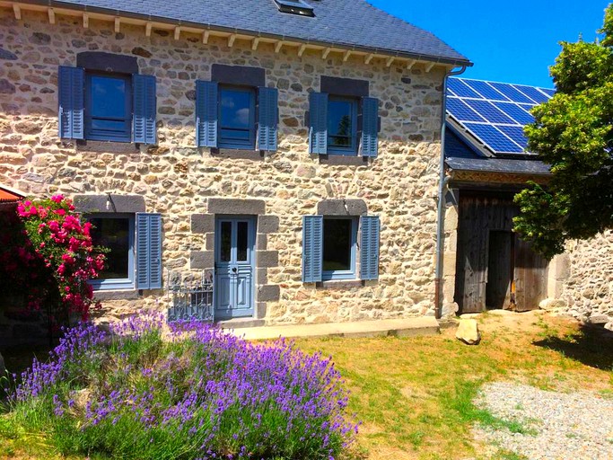 Nature Lodges (Chastel, Auvergne-Rhône-Alpes, France)