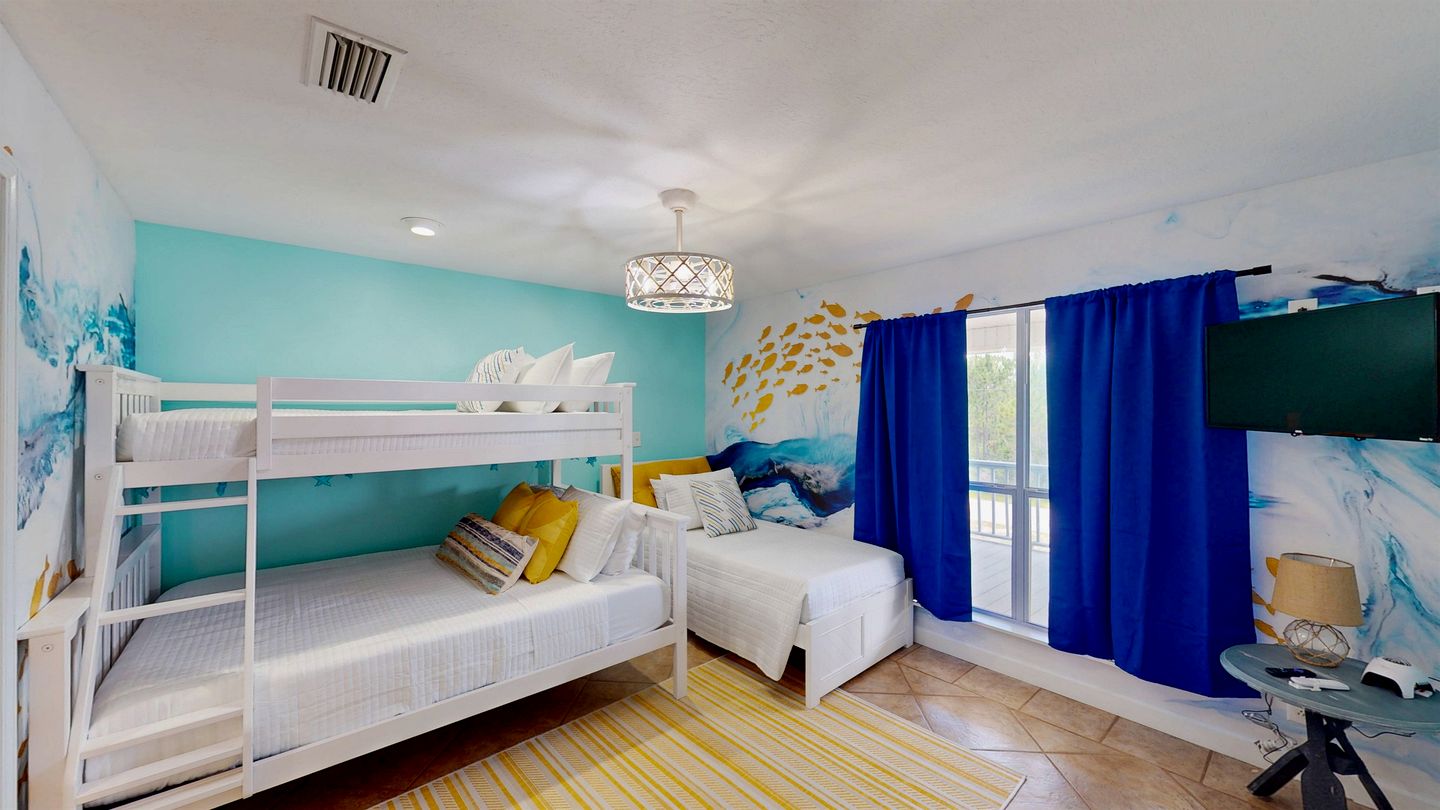 Charming Beachside Home with Private Patio & Dog-Friendly Policy near Surfside Shores, Gulf Shores, AL