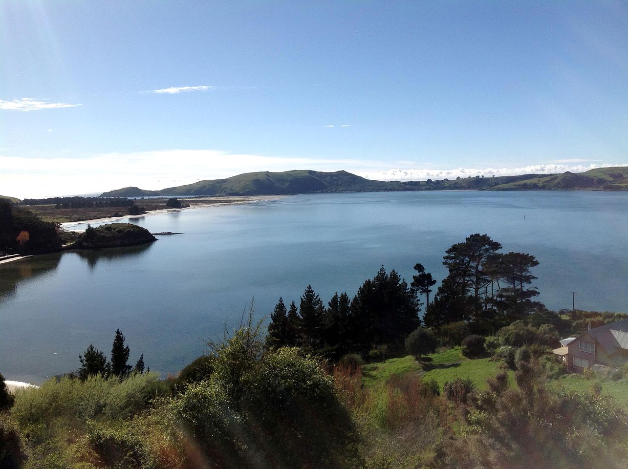 Charming Bed and Breakfast Room with Ocean Views in Otago, New Zealand