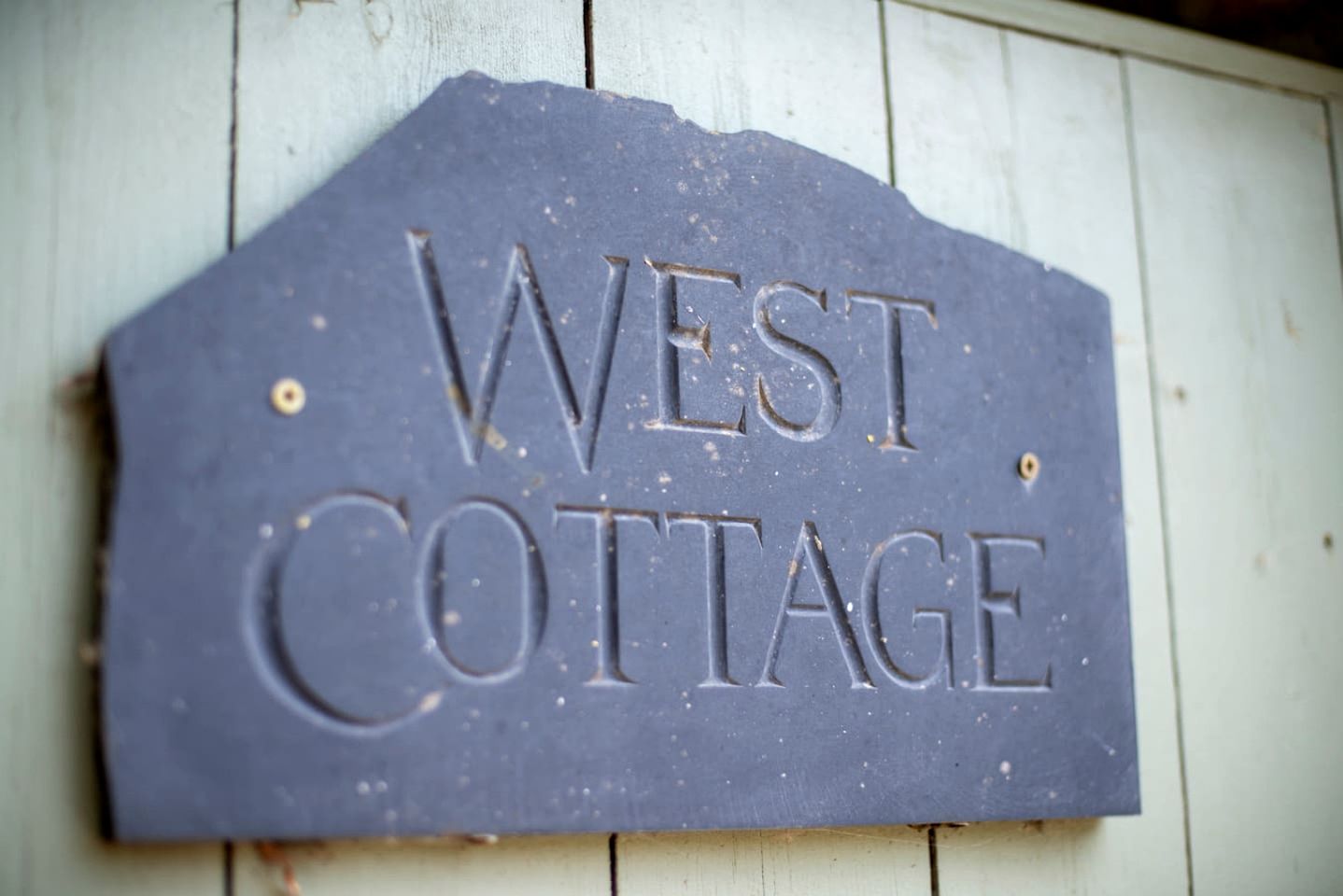 Charming Boho Cottage with Walled Garden near Dunraven Bay in Southerndown, Wales