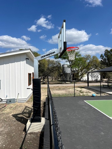 Cabins (United States of America, Wimberley, Texas)
