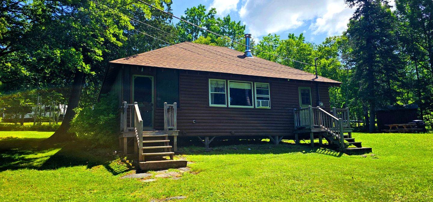 Whimsical Rustic Cabin Retreat Near Moosehead Lake, Maine