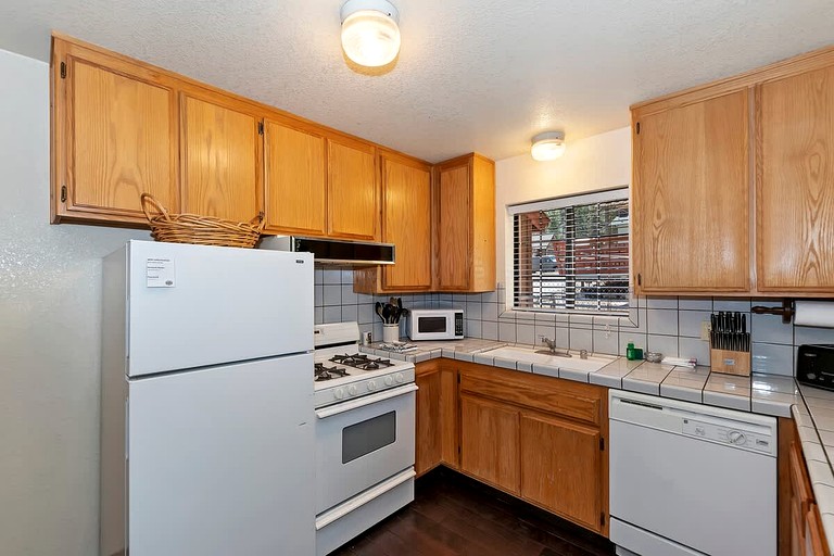 Cabins (United States of America, Big Bear Lake, California)