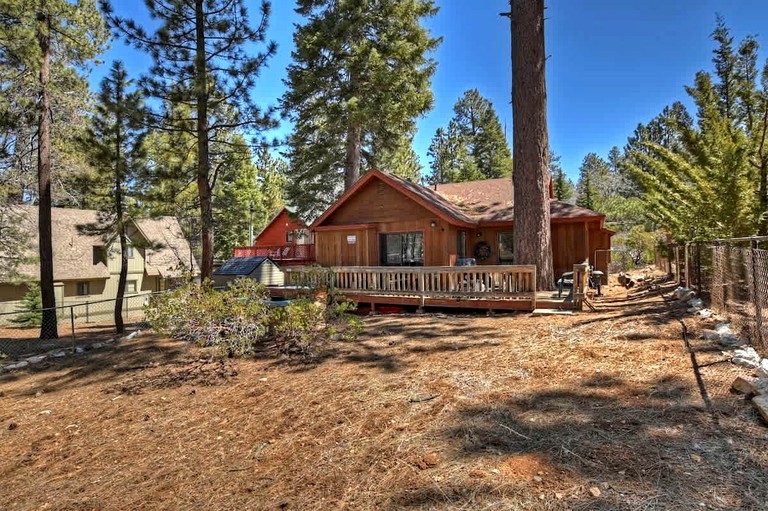 Cabins (United States of America, Big Bear Lake, California)