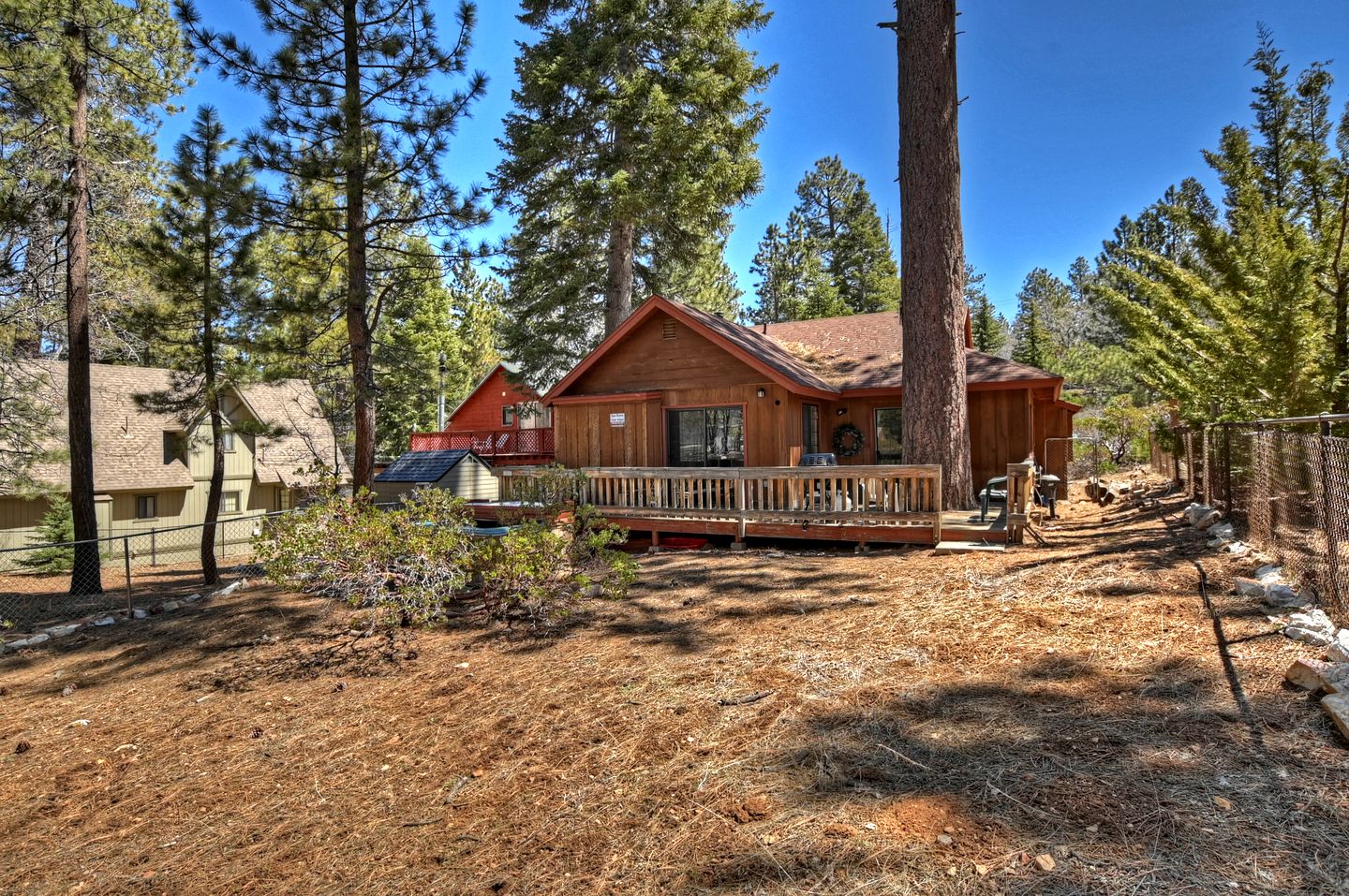 Charming Cabin with Hot-tub and Fireplace in Big Bear Lake, California