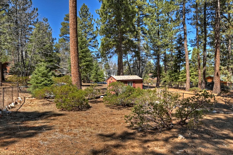 Cabins (United States of America, Big Bear Lake, California)