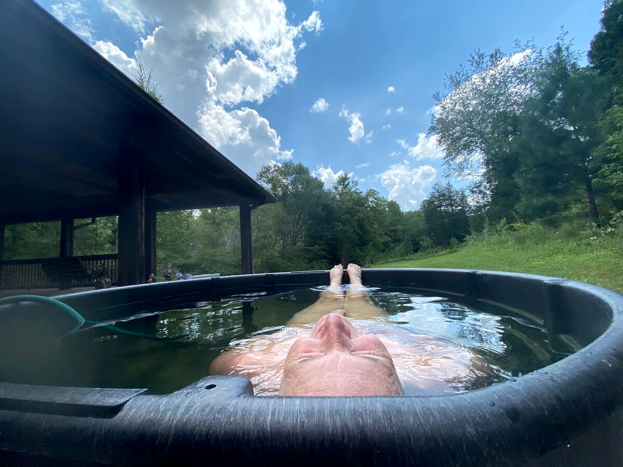 Charming Cabin with Hot-tub in Franklin, Tennessee
