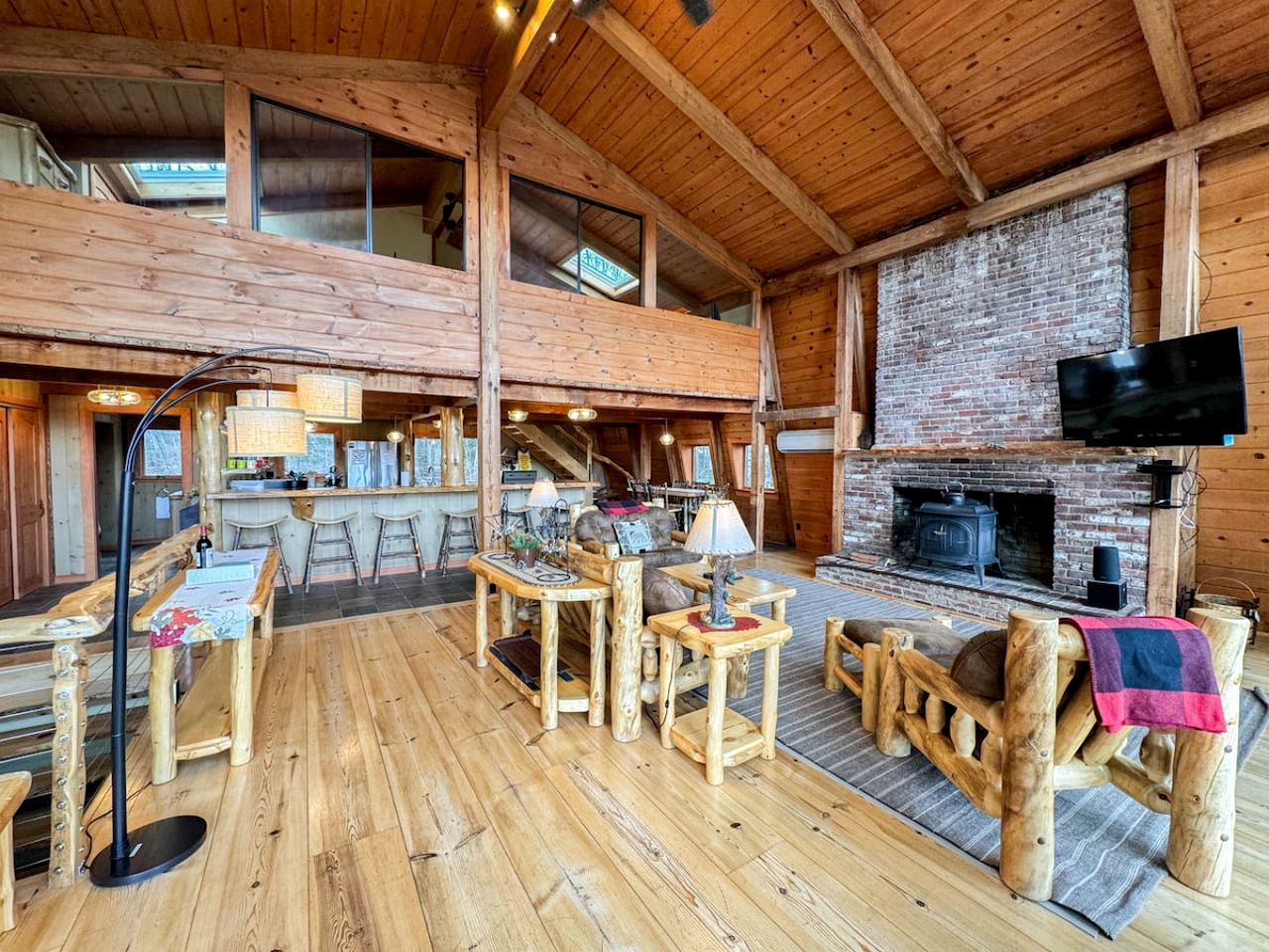 Charming Cabin with Hot-tub and Amazing Vistas in Jackson, New Hampshire