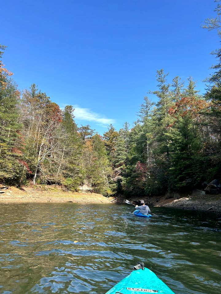 Charming Cabin with Private Hot Tub Near Red River Gorge in Campton, Kentucky