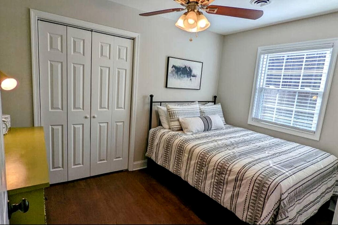 Charming Cabin Rental near Wineries and Hiking Trails in Afton, Virginia