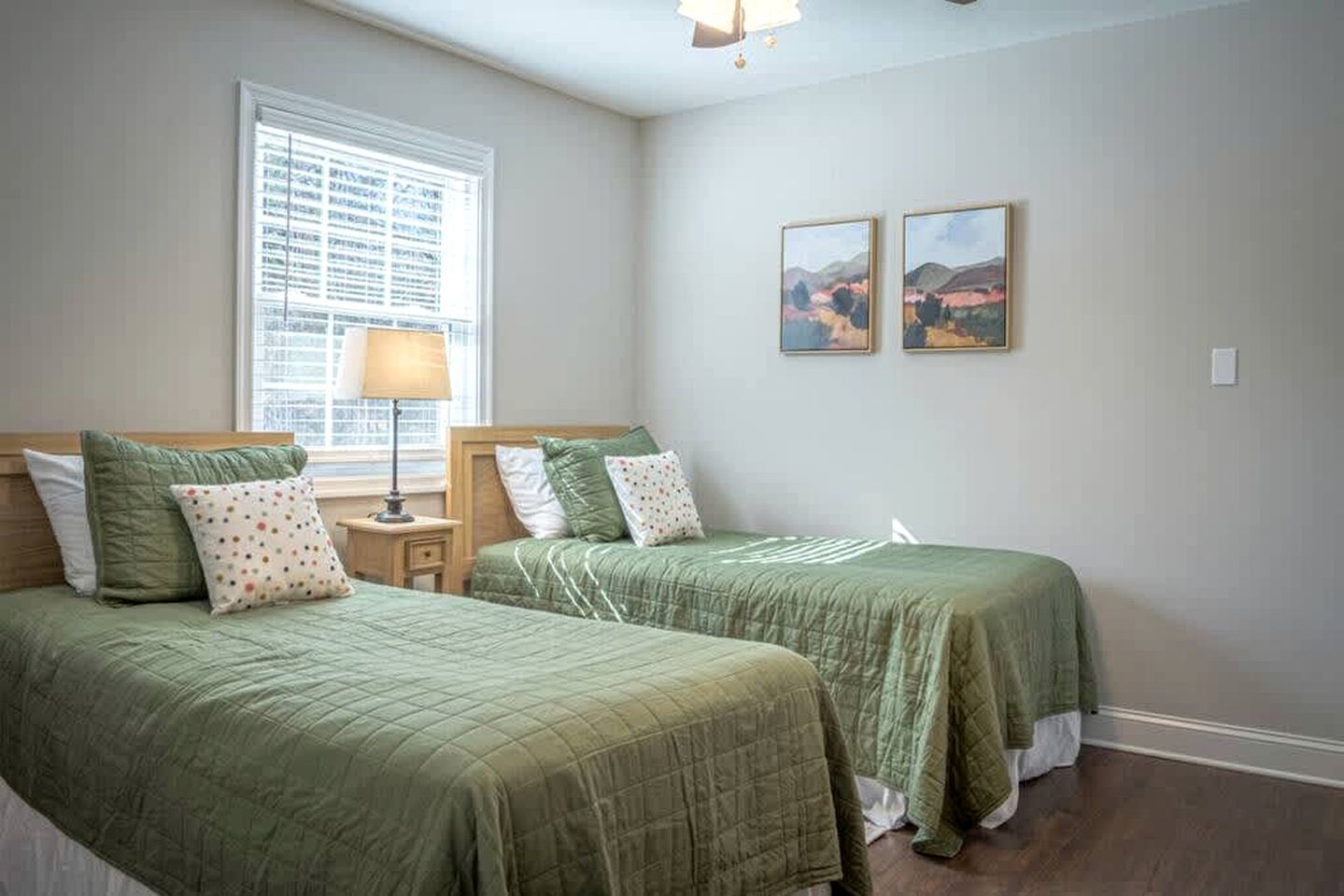 Charming Cabin Rental near Wineries and Hiking Trails in Afton, Virginia