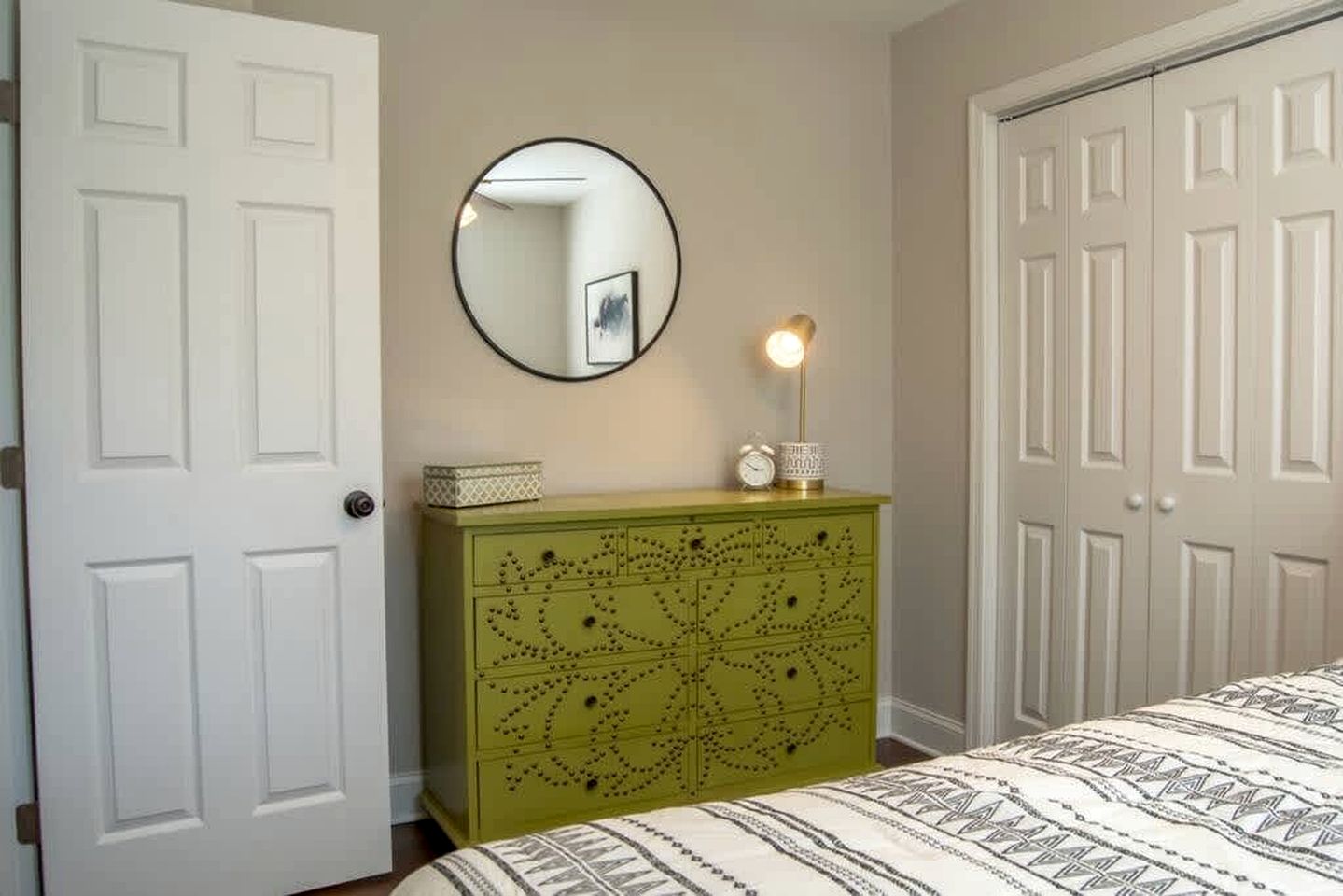 Charming Cabin Rental near Wineries and Hiking Trails in Afton, Virginia