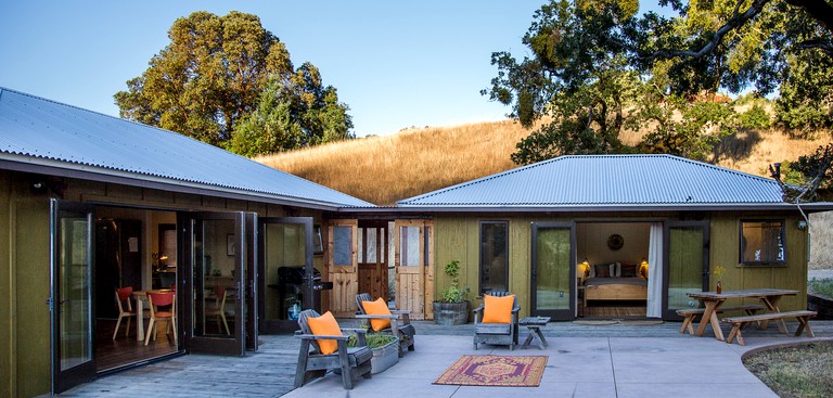 Cabins (Boonville, California, United States)